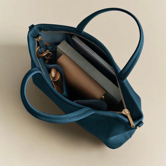 NWT Cuyana Mini Easy Zipper Tote in Jade Pebbled Leather - Picture 11 of 12